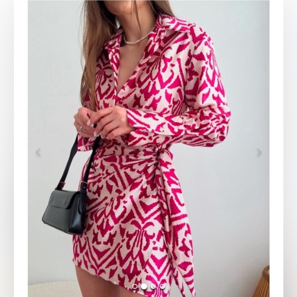 Mango satin wrap mini dress in pink print - Picture 2 of 7